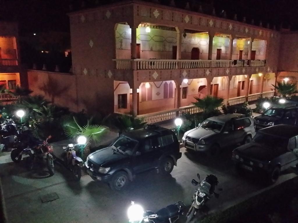 Hotel Mandar Saghrou Tazakhte Kelaat-M'Gouna Buitenkant foto