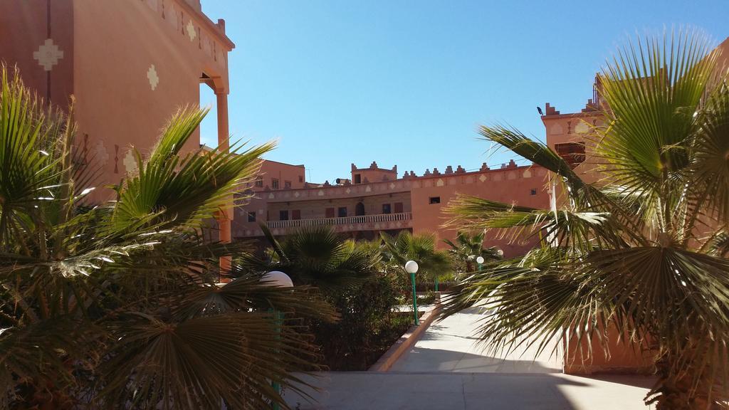 Hotel Mandar Saghrou Tazakhte Kelaat-M'Gouna Buitenkant foto