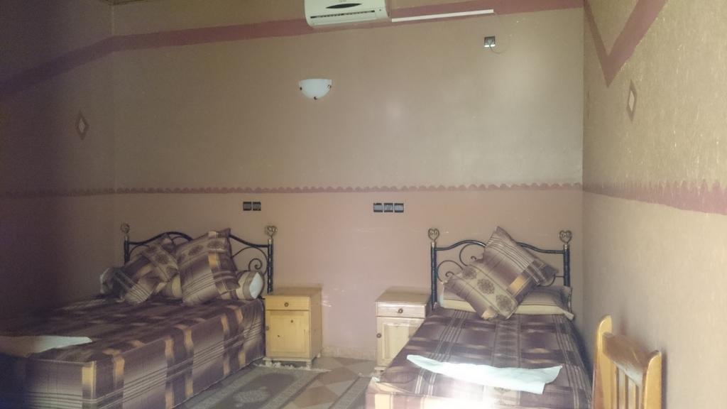 Hotel Mandar Saghrou Tazakhte Kelaat-M'Gouna Buitenkant foto