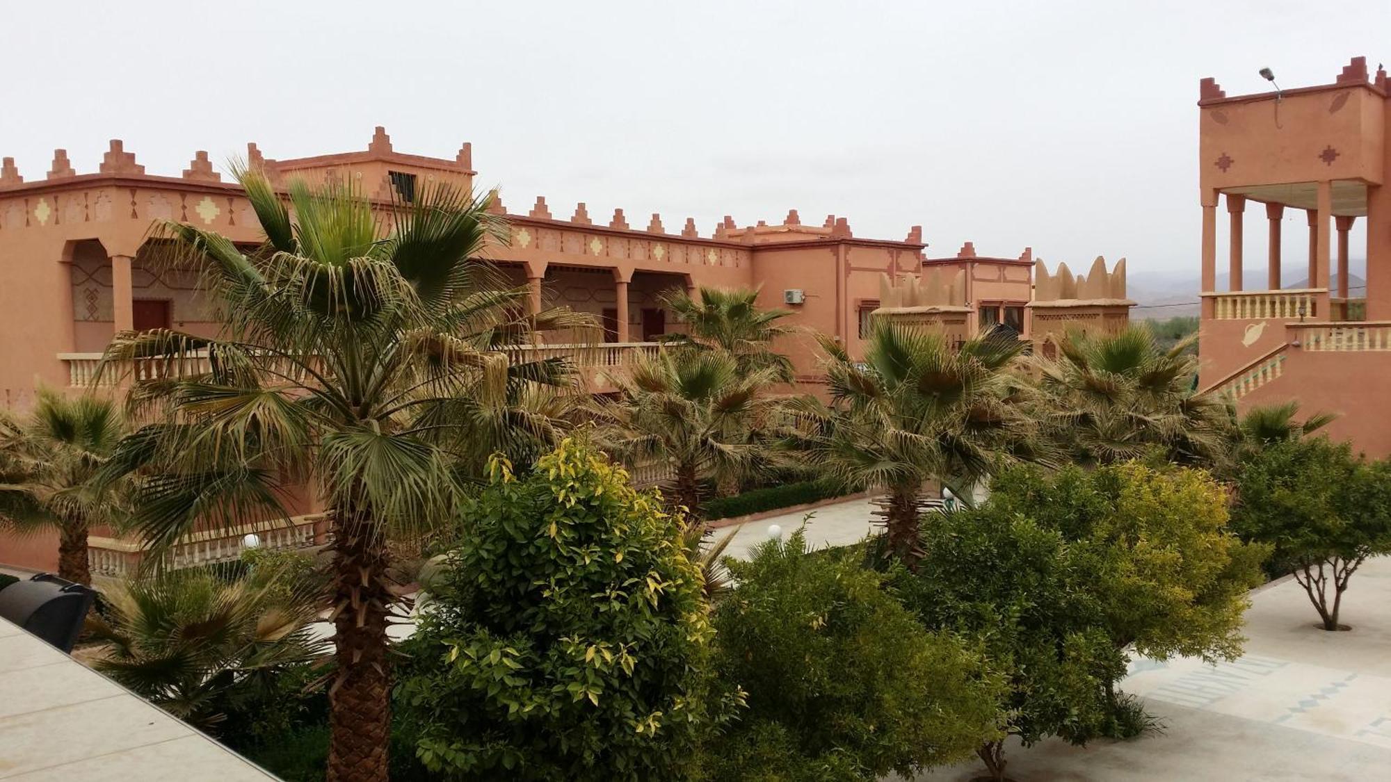 Hotel Mandar Saghrou Tazakhte Kelaat-M'Gouna Buitenkant foto