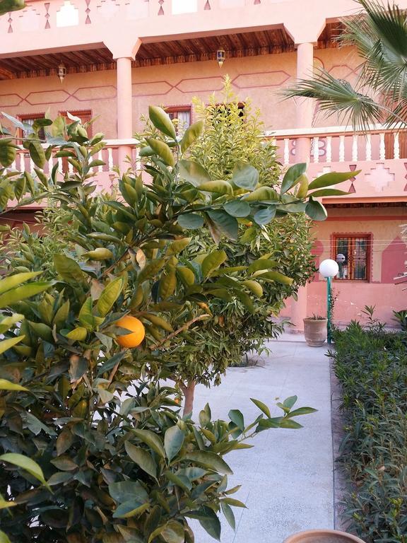 Hotel Mandar Saghrou Tazakhte Kelaat-M'Gouna Buitenkant foto