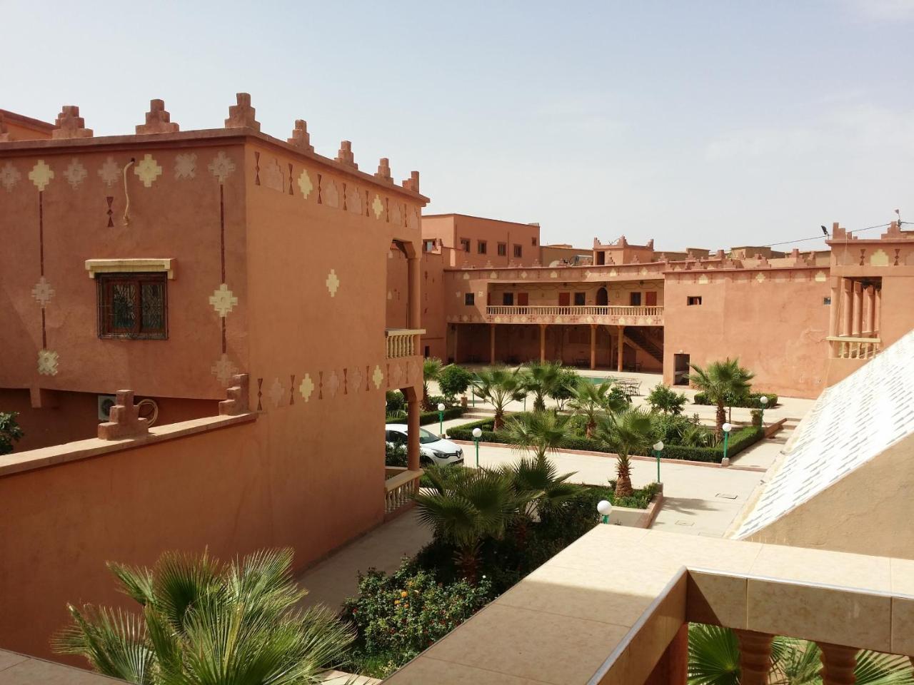 Hotel Mandar Saghrou Tazakhte Kelaat-M'Gouna Buitenkant foto